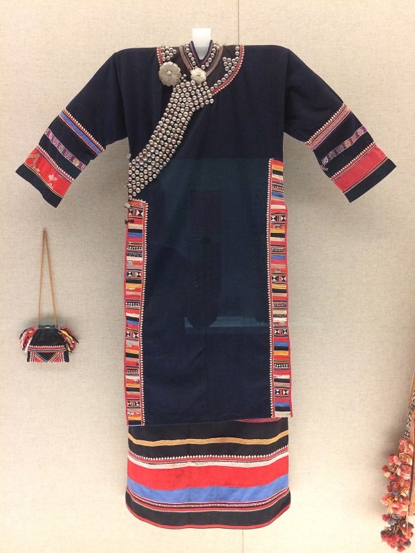 Woman´s garment with applique design and silver adornments - Lahu - Lancang, Yunnan, The 2nd half of the 20th century